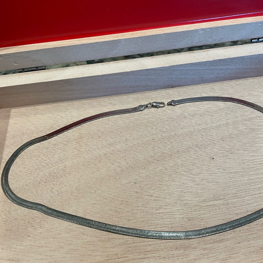 Elegant Silver Necklace .925 on the inside of clasp